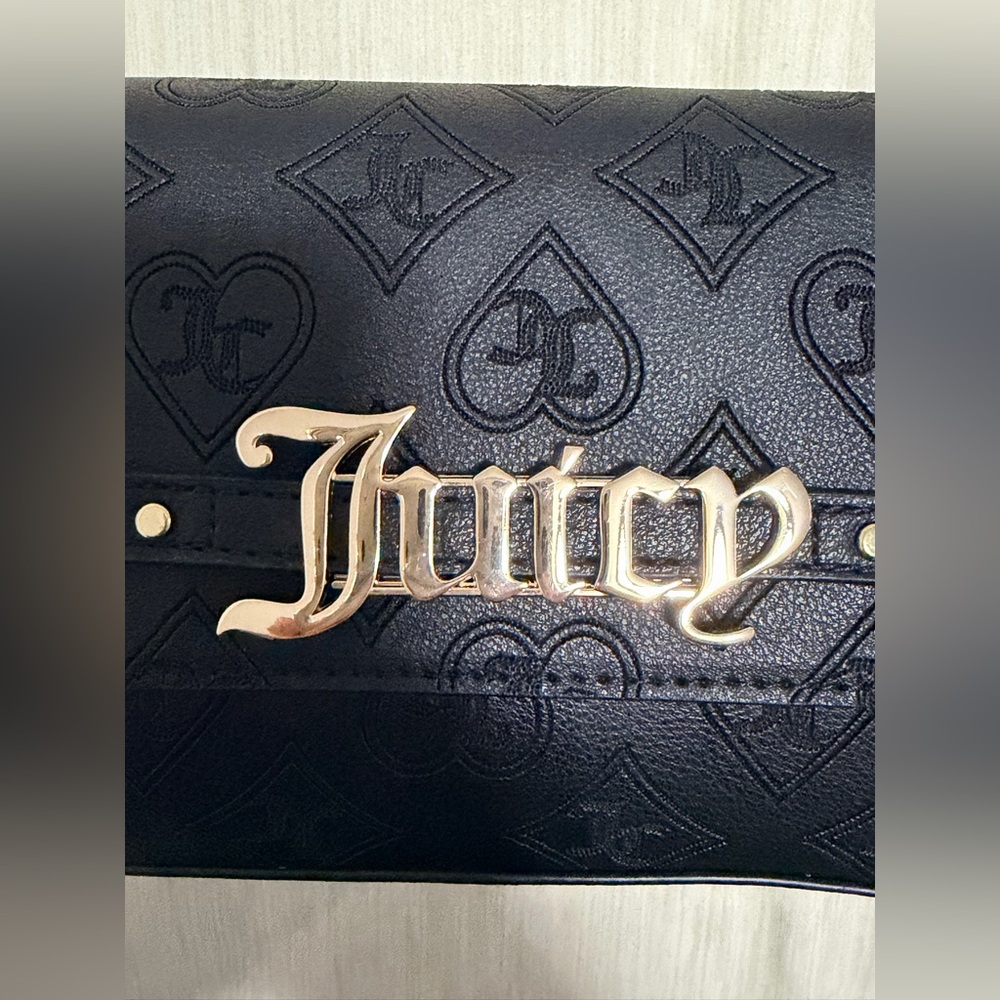 Juicy Couture ‘Short N Sweet’ Shoulder Bag - Picture 7 of 8